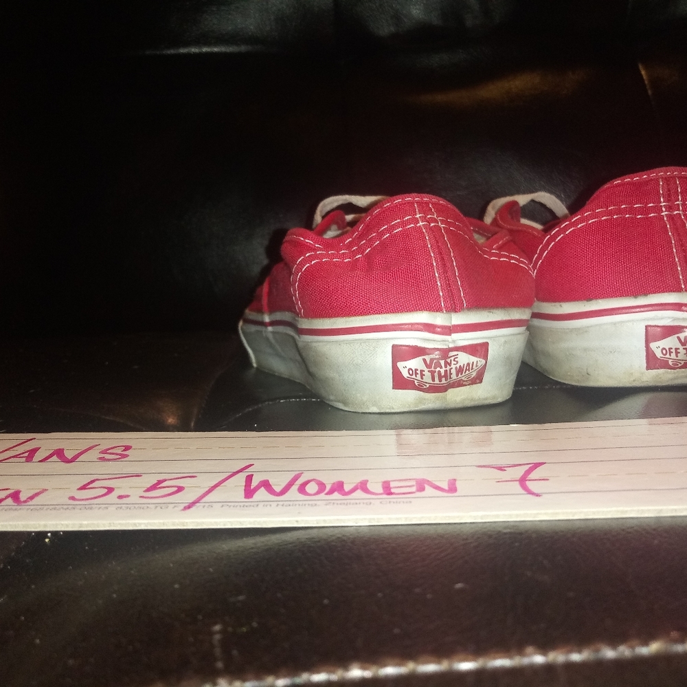 Vans - Picture 4 of 4